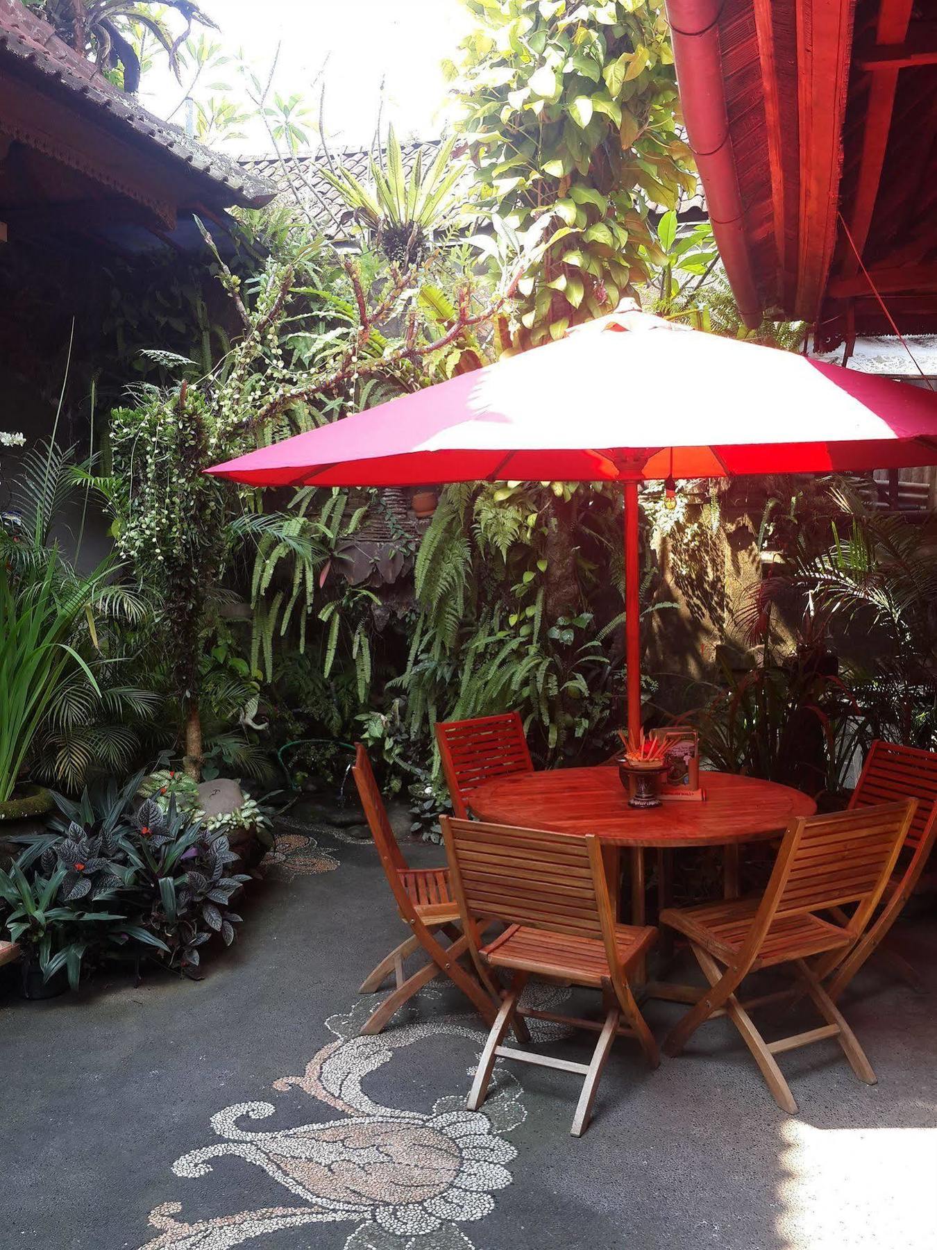 Praety Home Stay Ubud Exterior foto