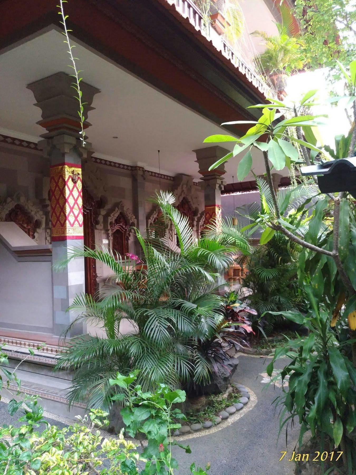 Praety Home Stay Ubud Exterior foto